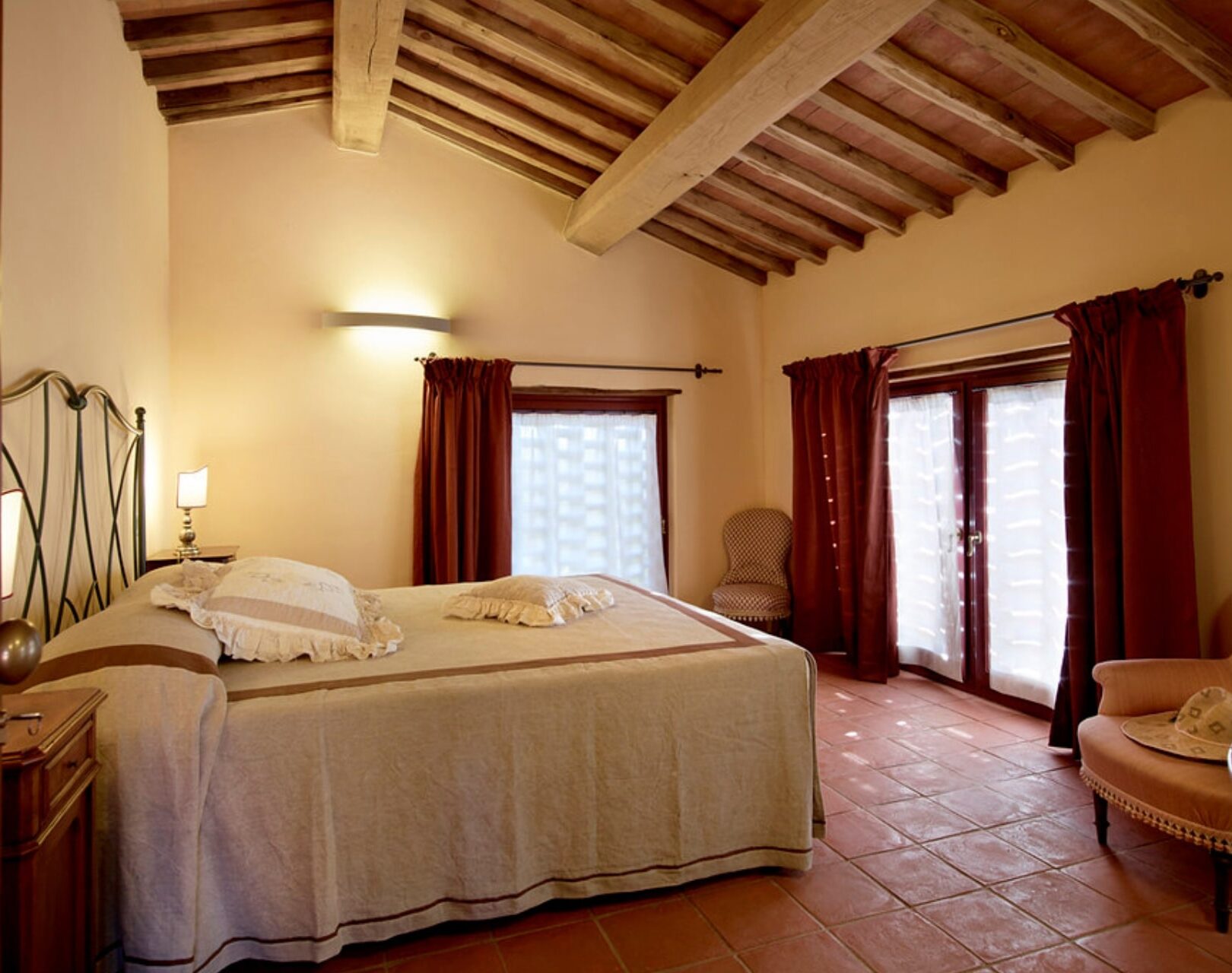 Matrimoniale Deluxe (5)-min